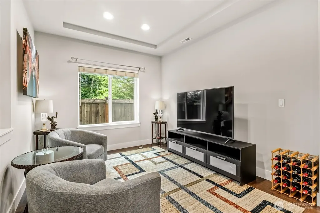 1233 198th Place SE Bothell WA 98012