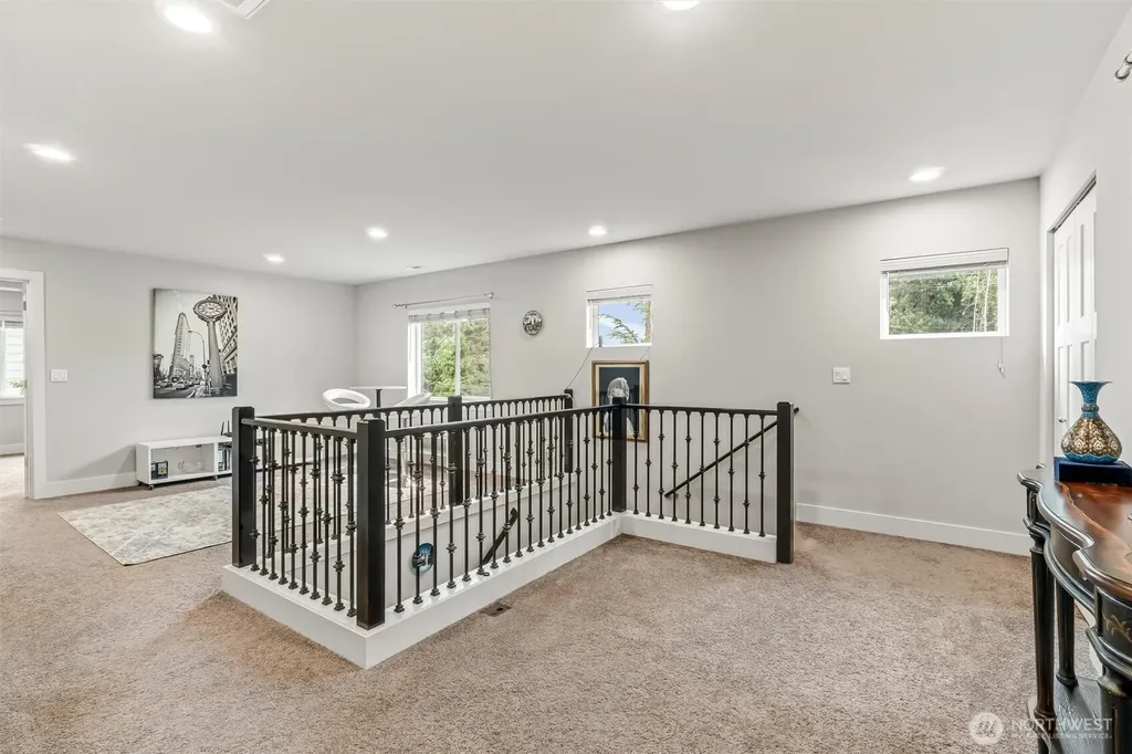 1233 198th Place SE Bothell WA 98012