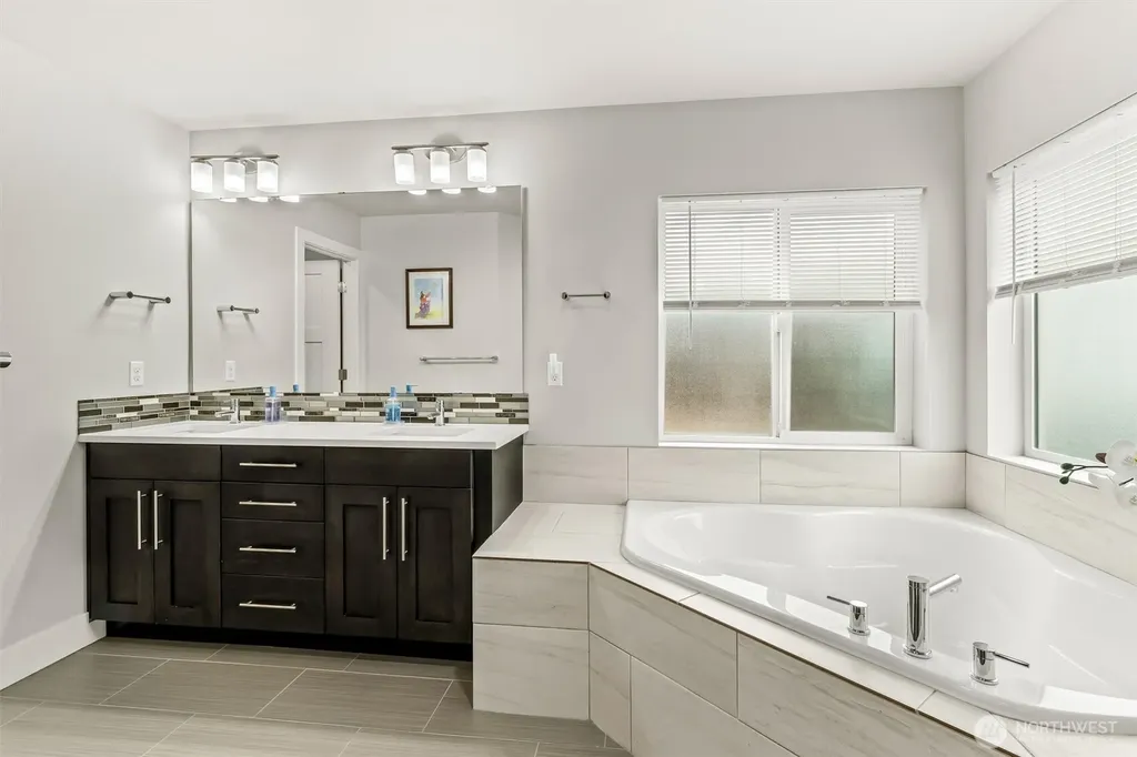 1233 198th Place SE Bothell WA 98012