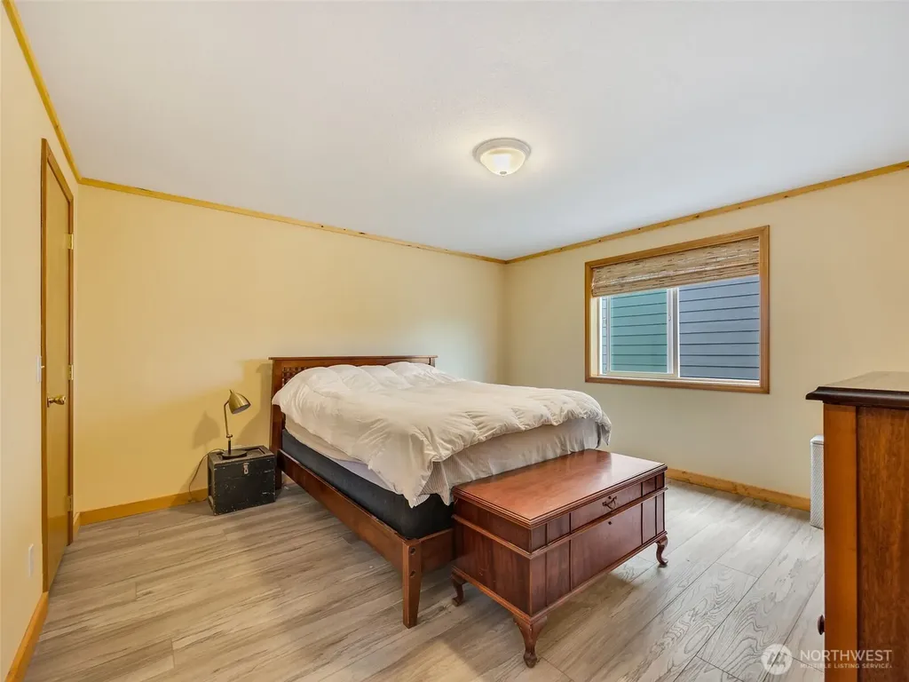 30406 H Street Ocean Park WA 98640