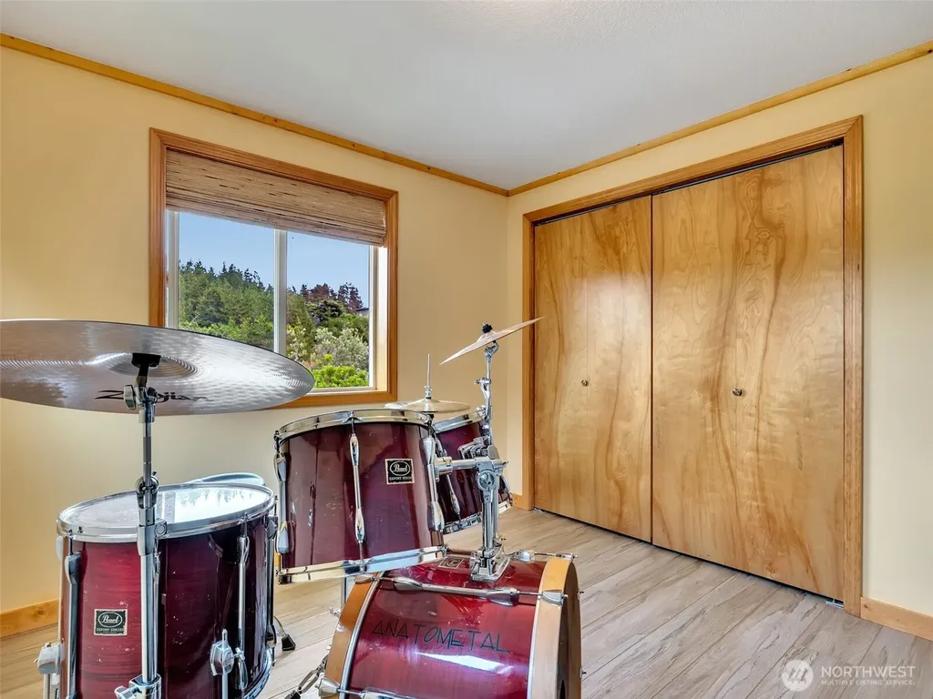 30406 H Street Ocean Park WA 98640
