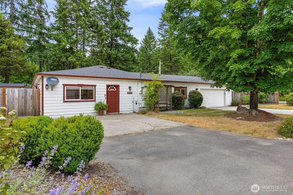 15420 Sidney Road SW Port Orchard WA 98367