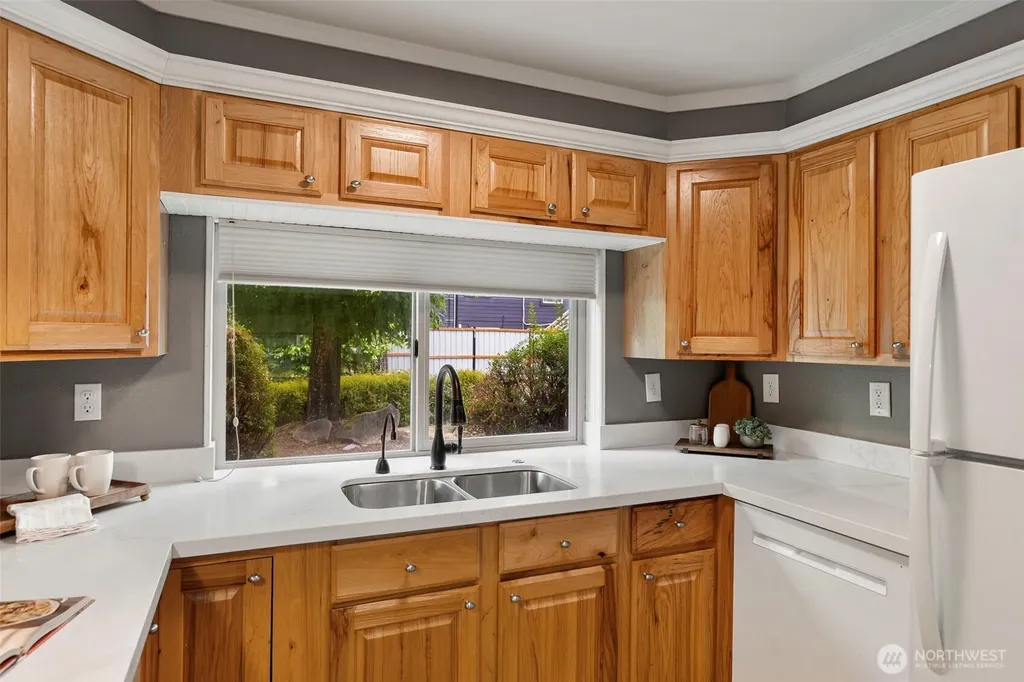 15420 Sidney Road SW Port Orchard WA 98367