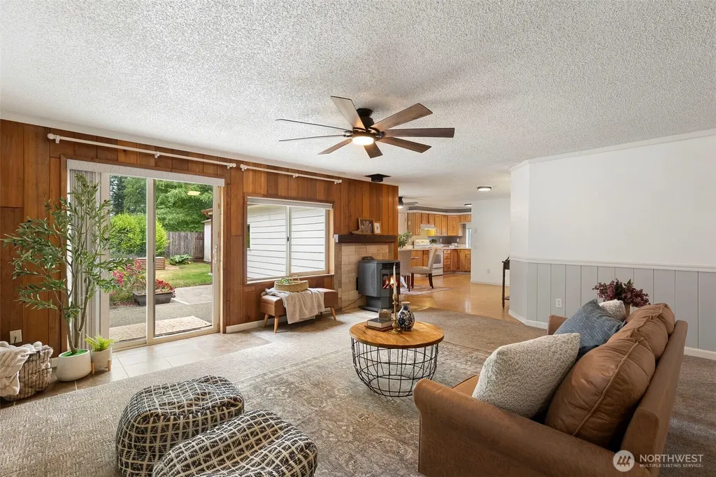 15420 Sidney Road SW Port Orchard WA 98367