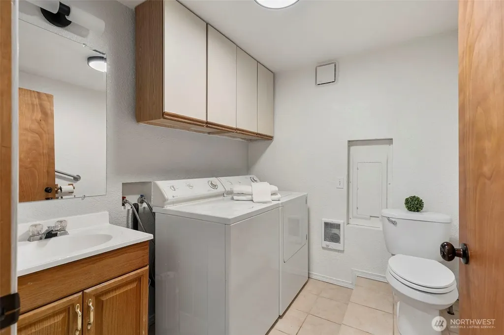 15420 Sidney Road SW Port Orchard WA 98367