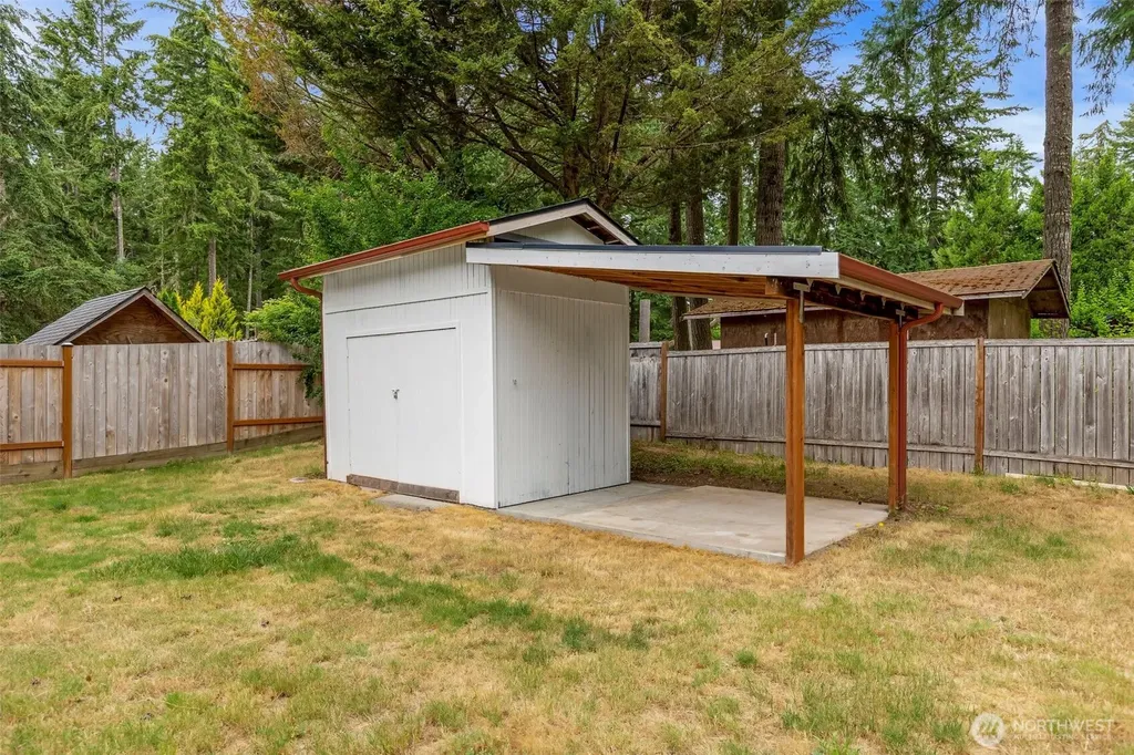 15420 Sidney Road SW Port Orchard WA 98367