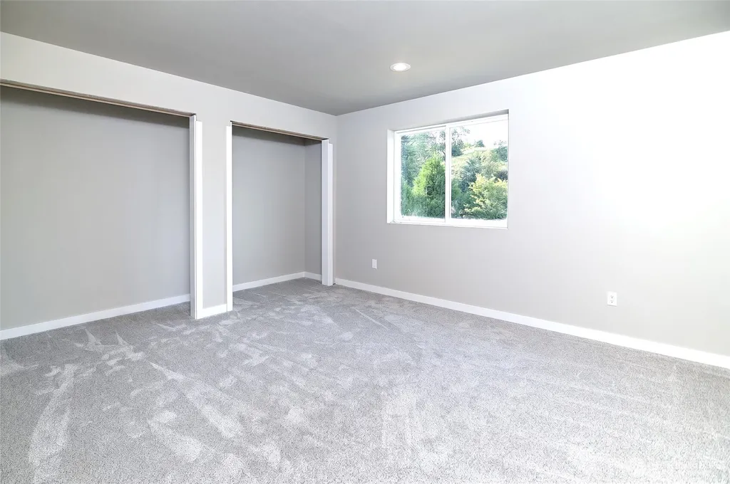 2427 Cambridge Court Langley WA 98260