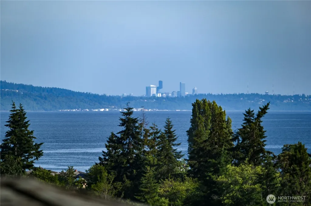 2427 Cambridge Court Langley WA 98260