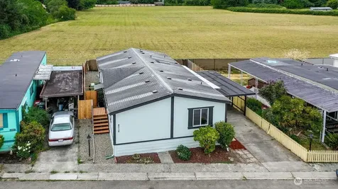 8318 38th Street E Edgewood WA 98371