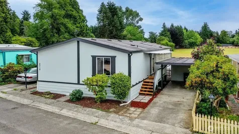 8318 38th Street E Edgewood WA 98371