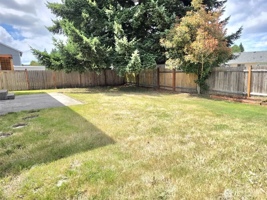 15738 104th Avenue SE Yelm WA 98597