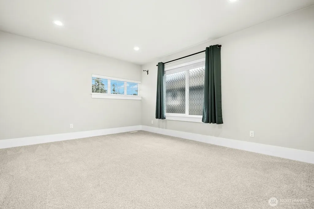 18817 175th Place SE Renton WA 98058