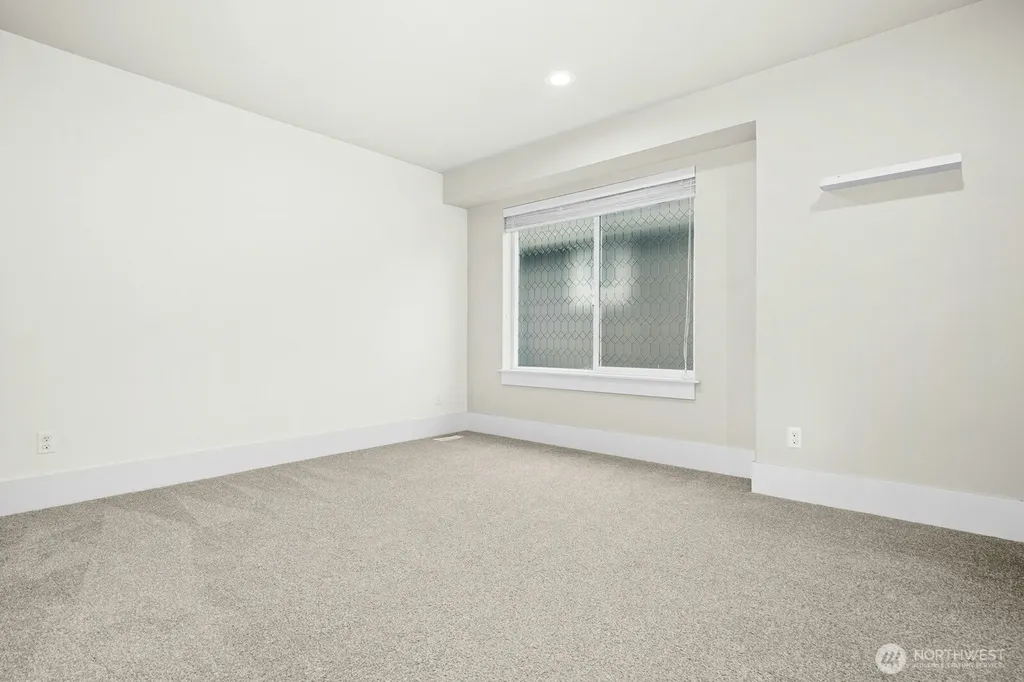 18817 175th Place SE Renton WA 98058