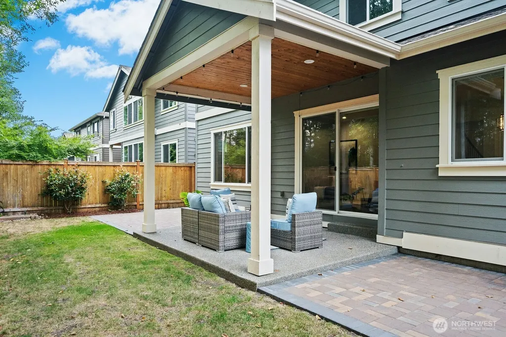 18817 175th Place SE Renton WA 98058