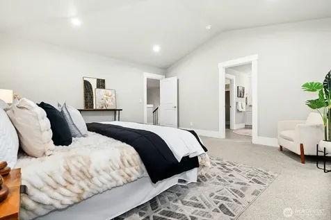 18817 175th Place SE Renton WA 98058