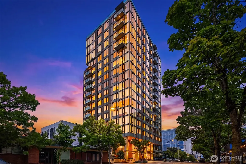 10232 NE 10th Street Bellevue WA 98004
