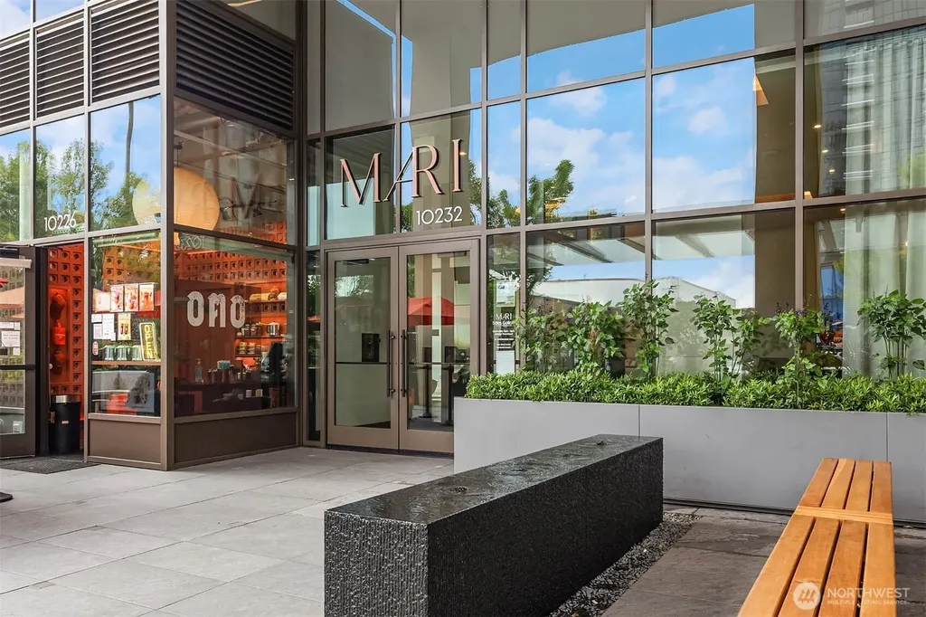 10232 NE 10th Street Bellevue WA 98004