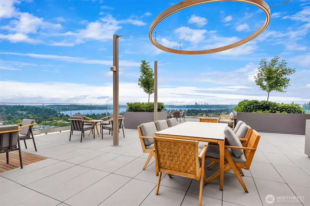 10232 NE 10th Street Bellevue WA 98004