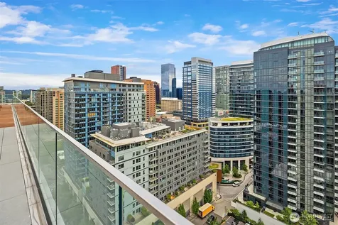 10232 NE 10th Street Bellevue WA 98004