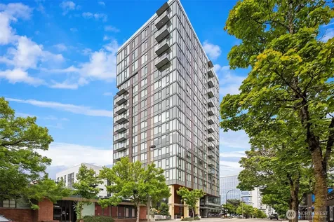 10232 NE 10th Street Bellevue WA 98004