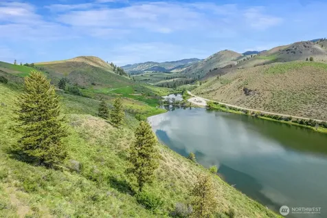 29 Heritage Rose Road Winthrop WA 98862