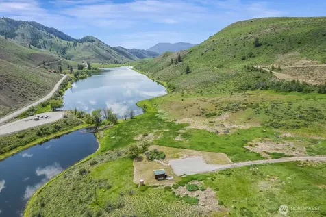 29 Heritage Rose Road Winthrop WA 98862