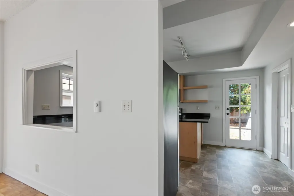 4017 Corliss Avenue N Seattle WA 98103