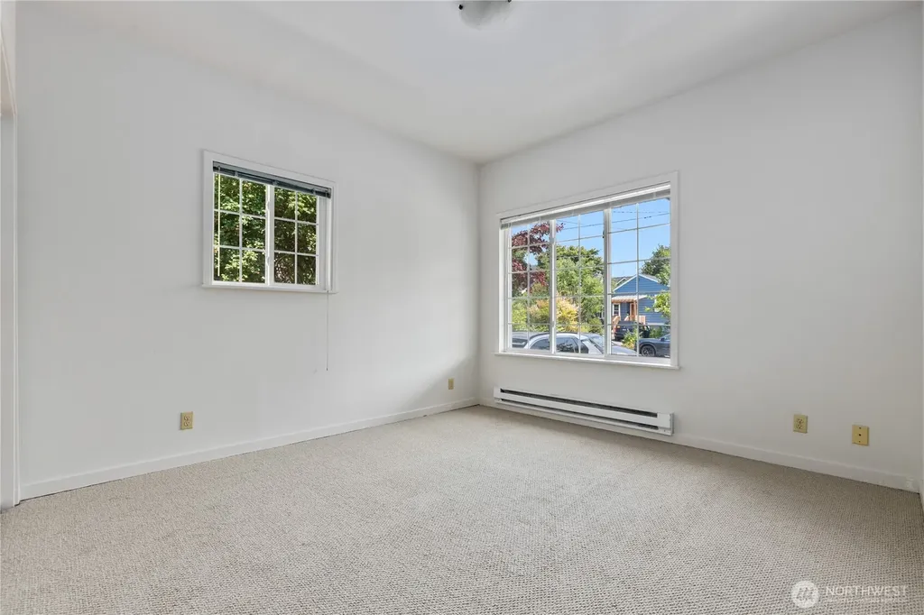4017 Corliss Avenue N Seattle WA 98103