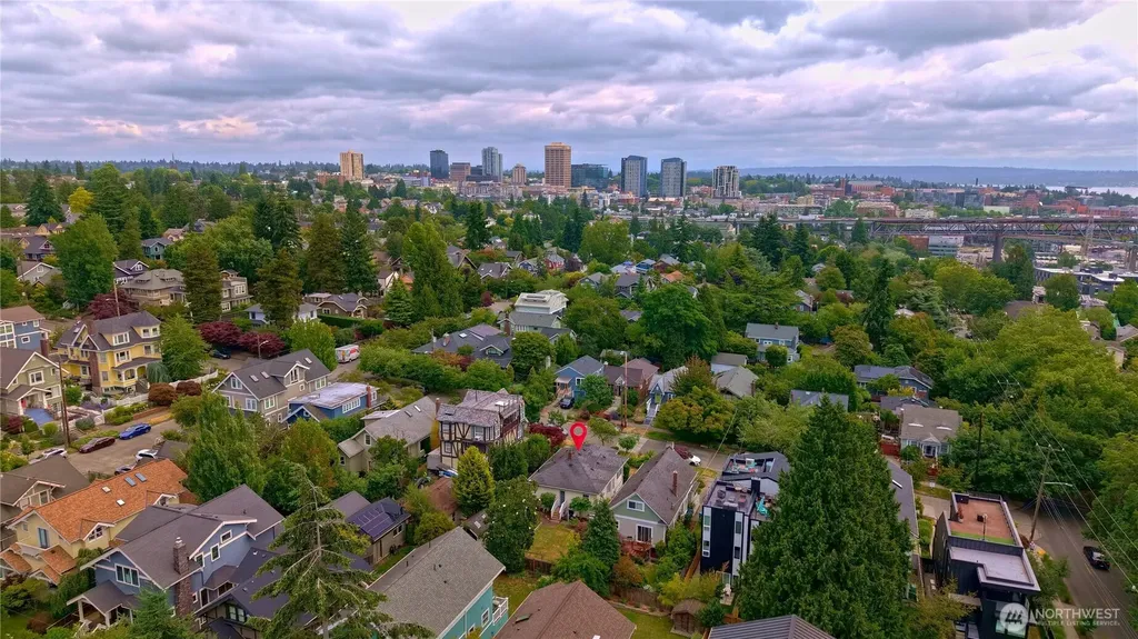 4017 Corliss Avenue N Seattle WA 98103