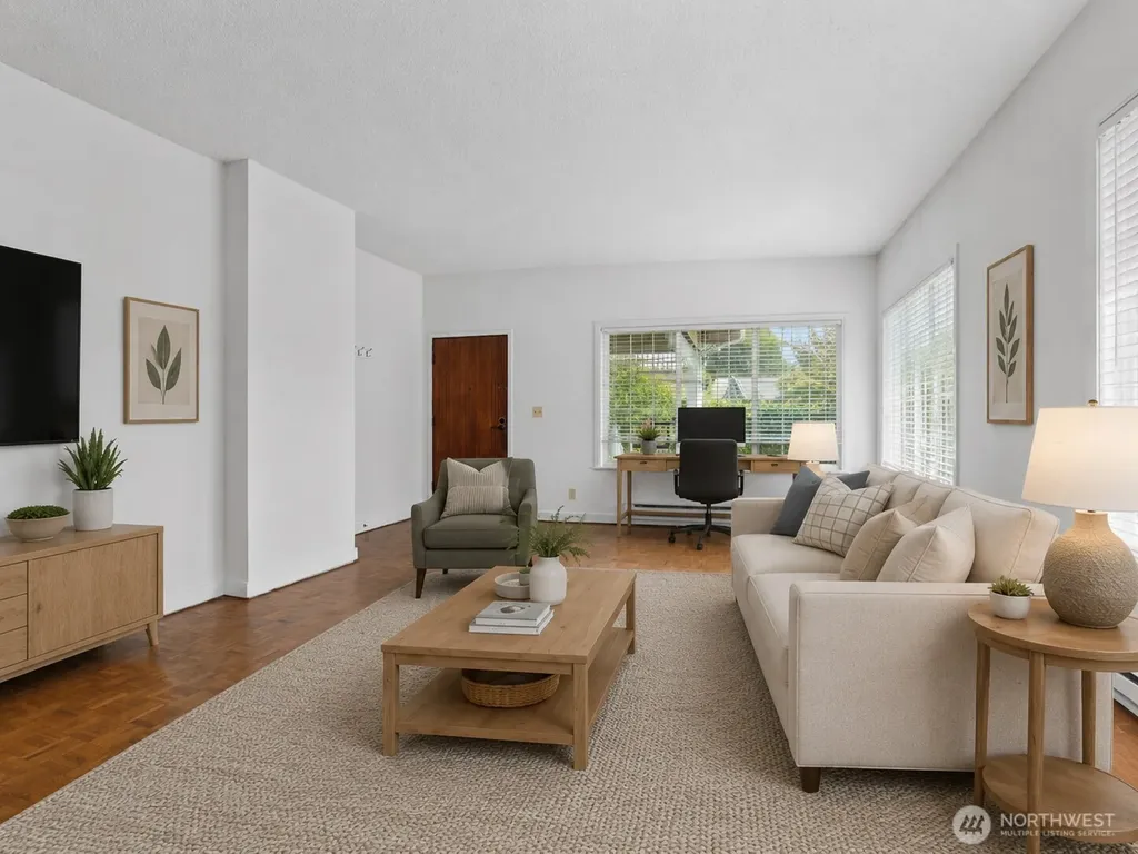 4017 Corliss Avenue N Seattle WA 98103