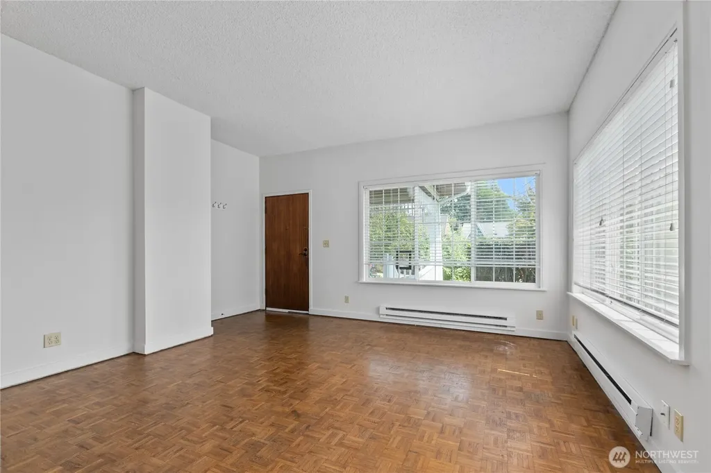 4017 Corliss Avenue N Seattle WA 98103