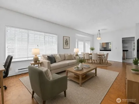 4017 Corliss Avenue N Seattle WA 98103