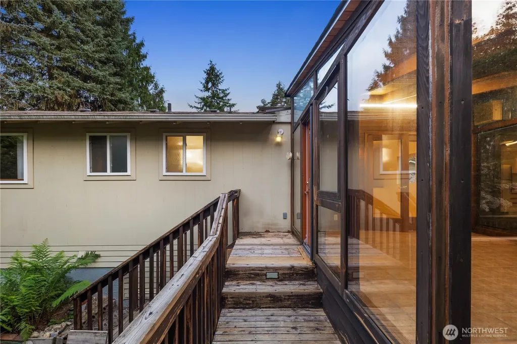 6011 156th Avenue NE Redmond WA 98052