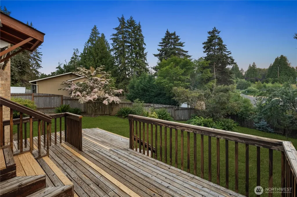 6011 156th Avenue NE Redmond WA 98052