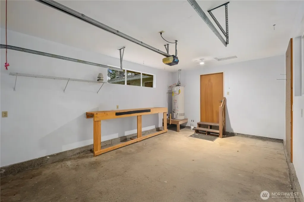 6011 156th Avenue NE Redmond WA 98052