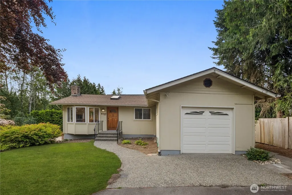 6011 156th Avenue NE Redmond WA 98052