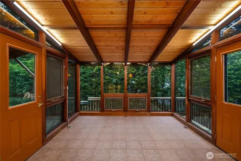 6011 156th Avenue NE Redmond WA 98052