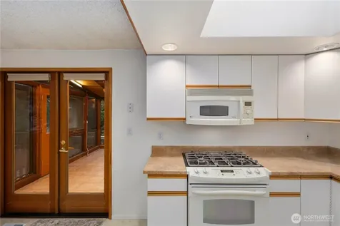 6011 156th Avenue NE Redmond WA 98052