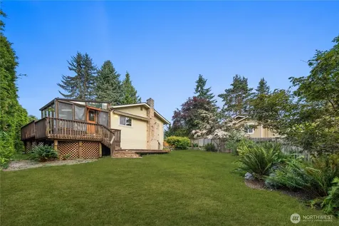 6011 156th Avenue NE Redmond WA 98052