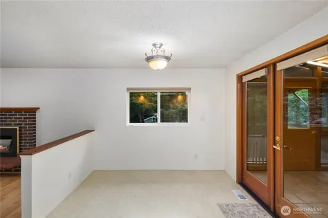 6011 156th Avenue NE Redmond WA 98052