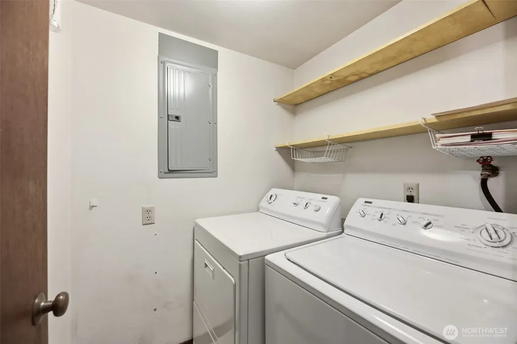 6124 NE 140th Street Seattle WA 98125