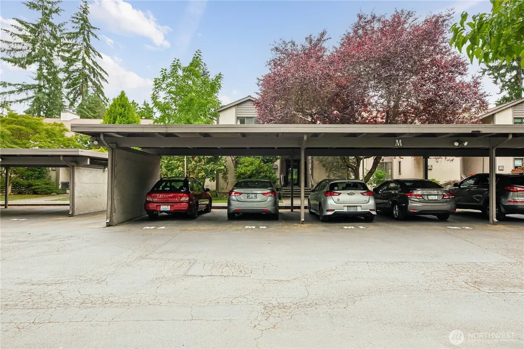 6124 NE 140th Street Seattle WA 98125