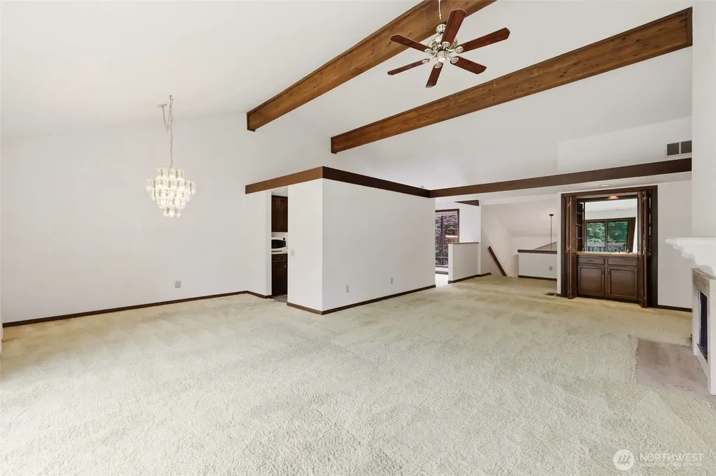 6124 NE 140th Street Seattle WA 98125