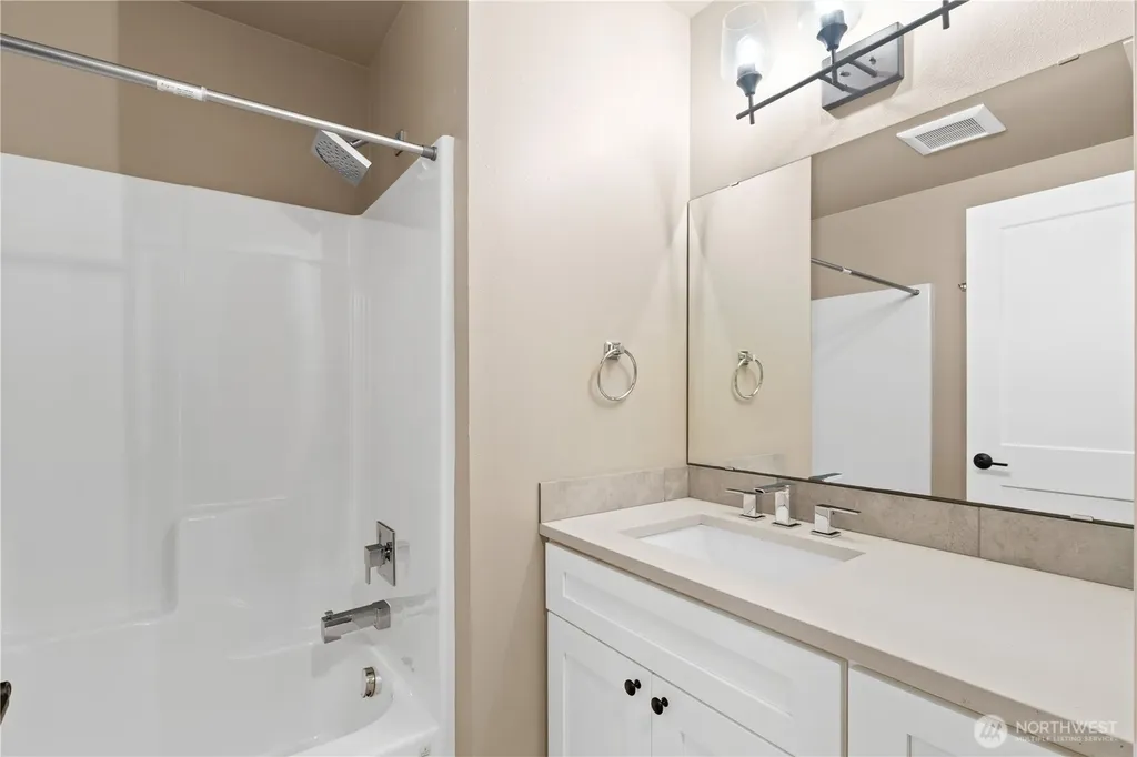 11 Tumbling Water Drive Bellingham WA 98229