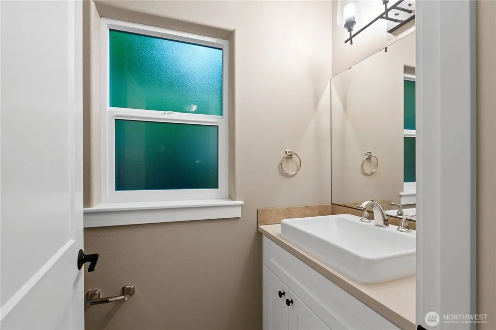11 Tumbling Water Drive Bellingham WA 98229