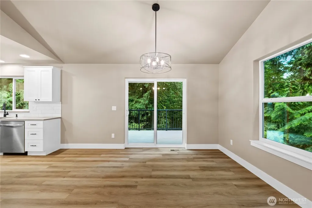 11 Tumbling Water Drive Bellingham WA 98229