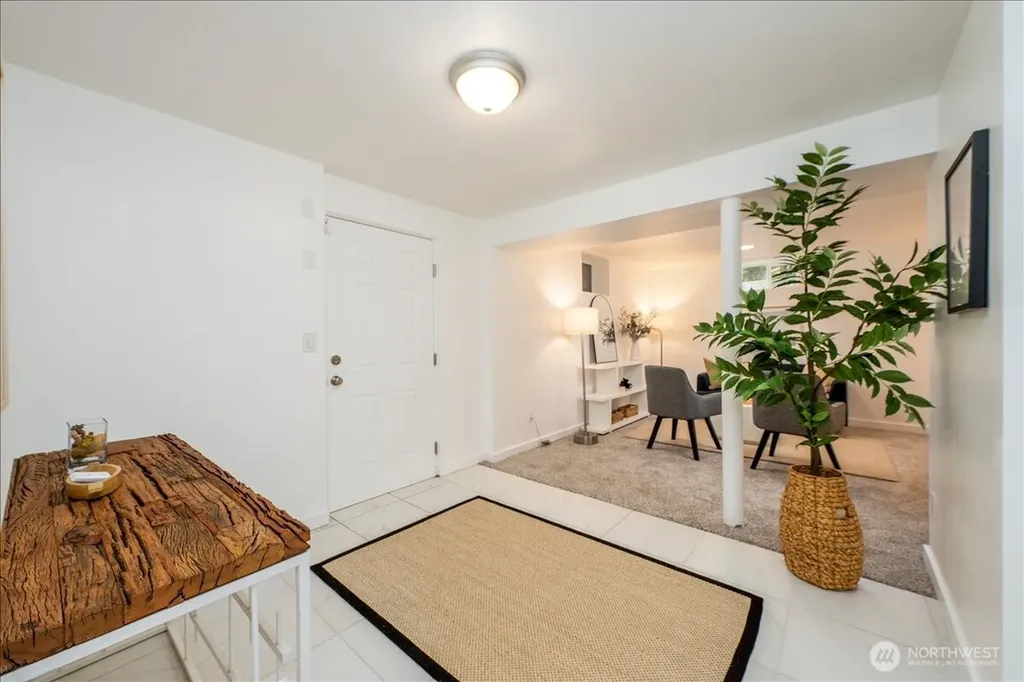 5018 28th Avenue S Seattle WA 98108