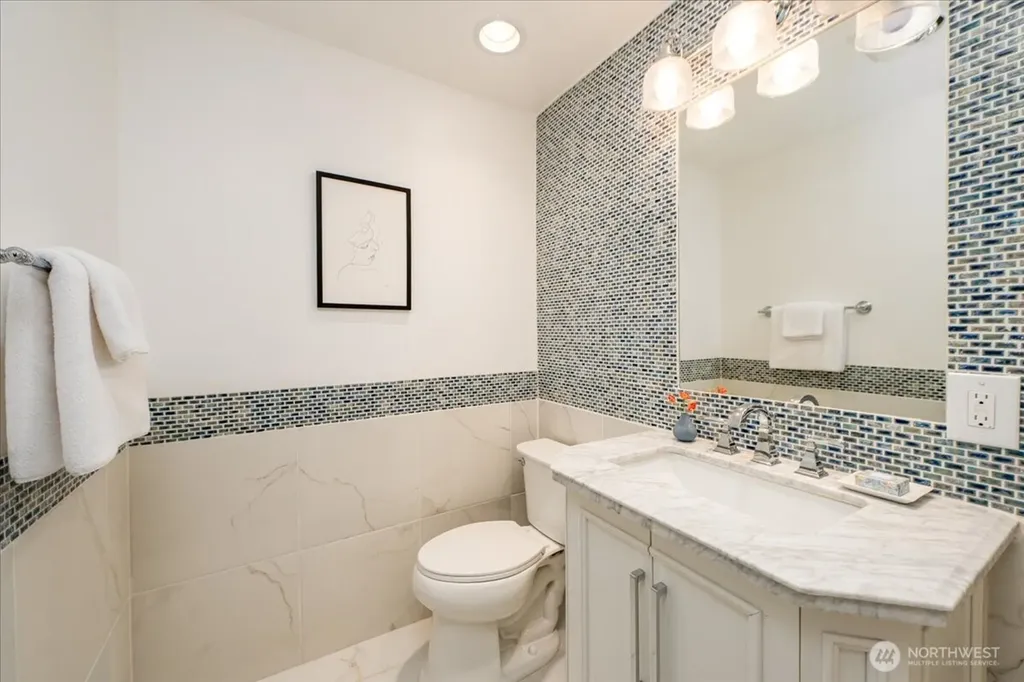 5018 28th Avenue S Seattle WA 98108