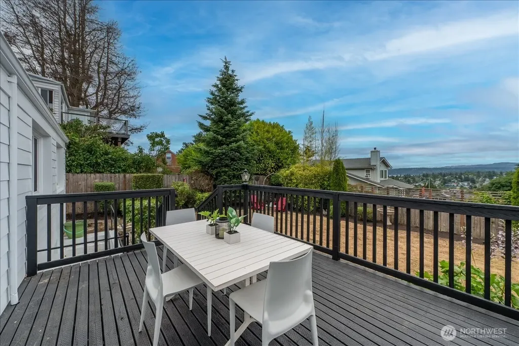 5018 28th Avenue S Seattle WA 98108