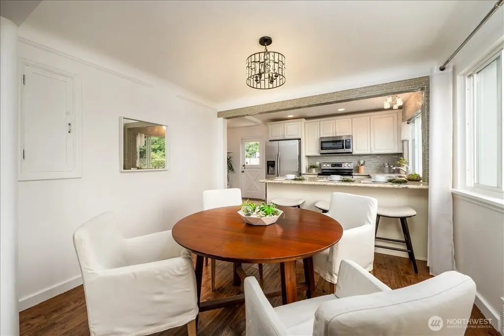5018 28th Avenue S Seattle WA 98108
